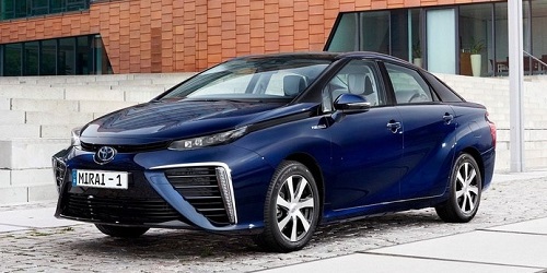 В Украине был сертифицирован водородный Toyota Mirai